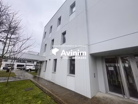 vente bureaux 187 m²