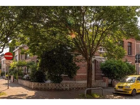 huis te koop in antwerpen met 2 slaapkamers