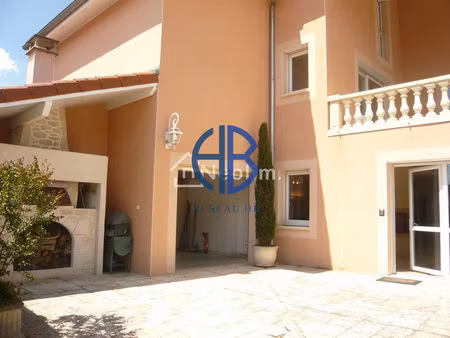 maison charnecles 6 pièce(s) 302 m2