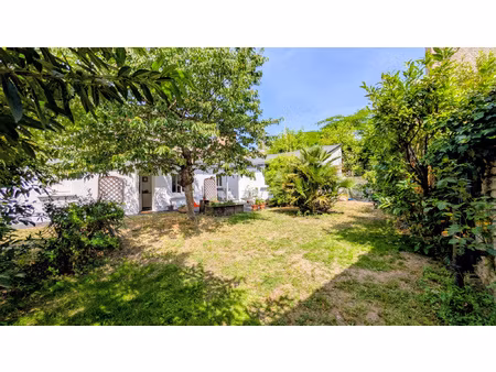 exclusivité maison entièrement rénovée avec jardin au calm