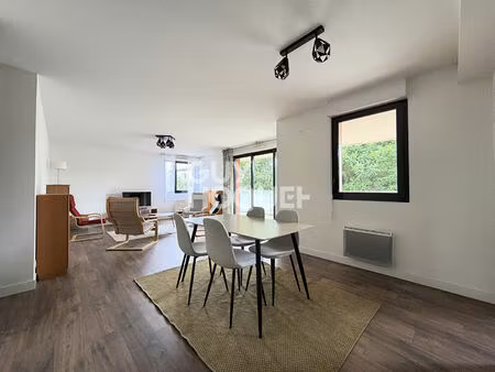 appartement 4 pièce(s) 105 m2