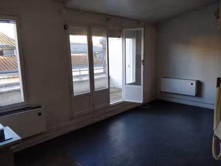appartement t2 bis bordeaux - 47 m2 - 735 euros ttc