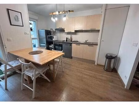appartement t3 bruges - 65 m2 - 1080 euros ttc