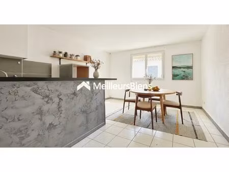 appartement t3 duplex au cœur de pérols