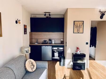 t1 - 25m ²