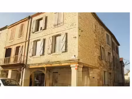 immeuble en pierre
