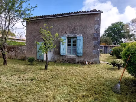 vente maison de village 2 pièces 44 m2 à tercé