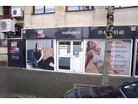 opportunité : local commercial spacieux proche boulevard de strasbourg