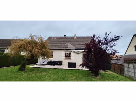 maison de 4 pièces à vendre à proche de nogent