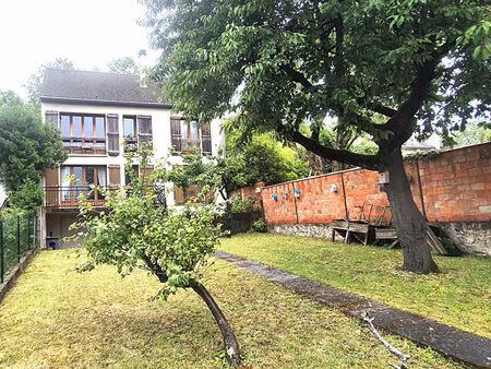 maison de ville 6 pièce(s) 190 m2