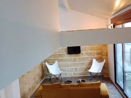 maison t4 leognan - 90 m2 - 1390 euros ttc