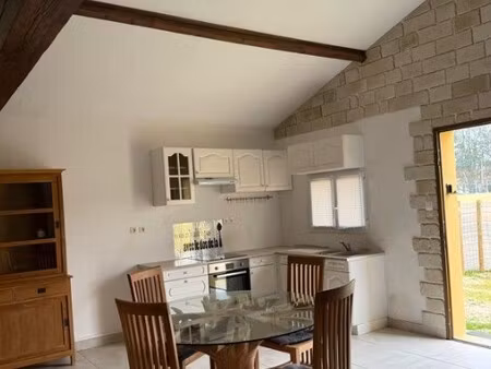 maison t3 eglisottes-et-chalaures - 50 m2 - 700 euros ttc