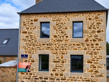 penvenan - maison renovee en pierre