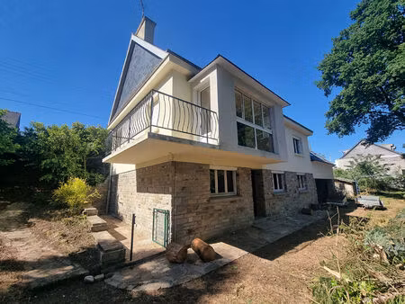 maison 7 pièces à vendre à quimperlé - 166.4 m² sur terrain de 1733 m²