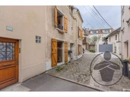 charmante maison de ville 4 chambres à thorigny-sur-marne