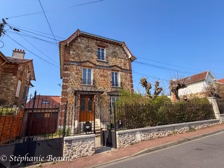 ermont  villa meulière de 170m2 à deux pas de toutes les commodités