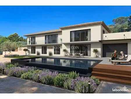 terrain 2350 m² draguignan