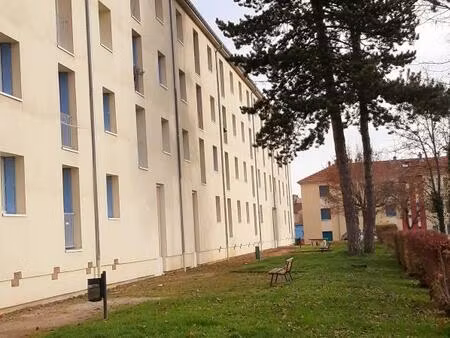 appartement 4 pieces - proche centre ville hericourt
