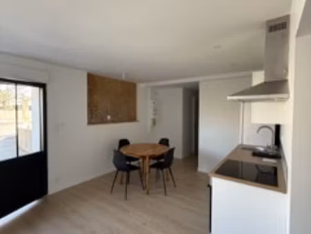 appartement t3 meublé de 46m2 à les herbiers