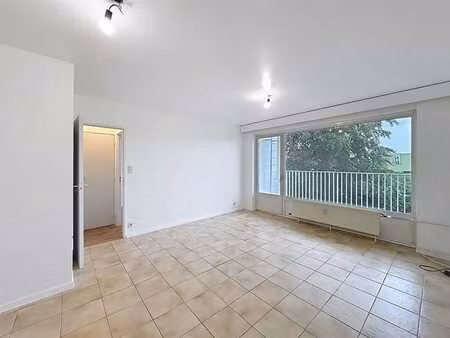 appartement une chambre avec terrasse  idéal pour invest