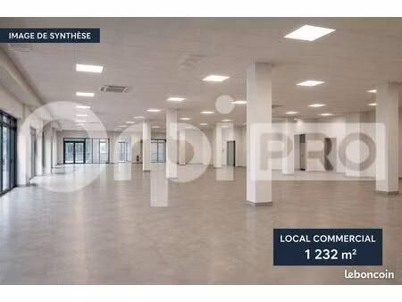 bureau 1 232 m²