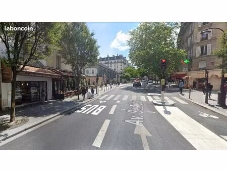 boutique 65 m² paris