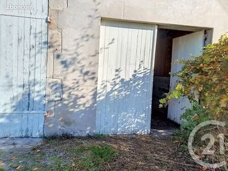 garage/box 30 m² gannat