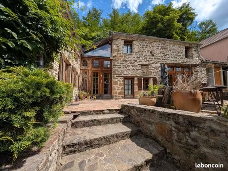 maison de caractère 217 m² avec vue sur la sioule