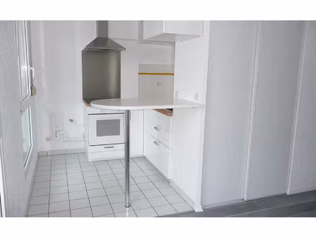 location appartement  25.95 m² t-1 à montigny-lès-metz  435 €