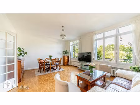 saussaye - appartement 3 chambres avec balcon