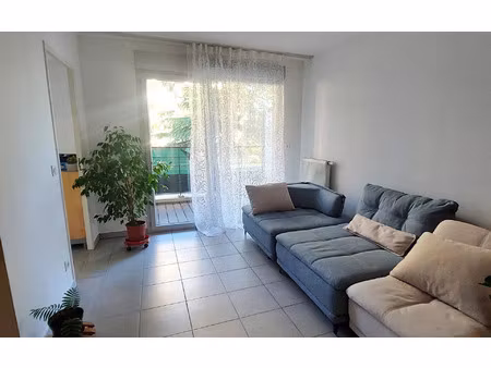 location appartement  81.6 m² t-4 à villefranche-sur-saône  990 €