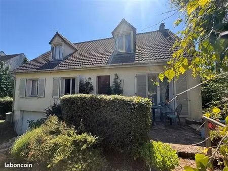 grande maison 145m²-7chambres-terrain