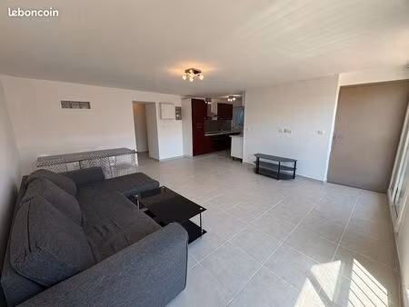 appartement 3 pièces 67 m²