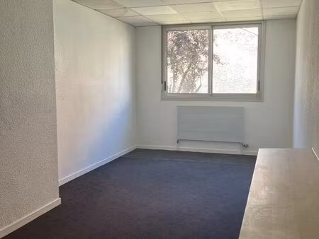 bureaux 26 m² lyon 7eme arrondissement