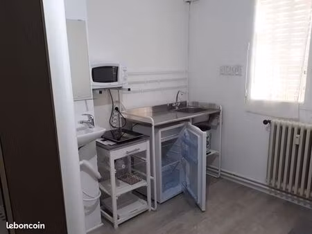 chambre meublée