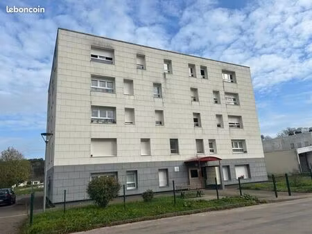 appartement 4 pièces 80 m²