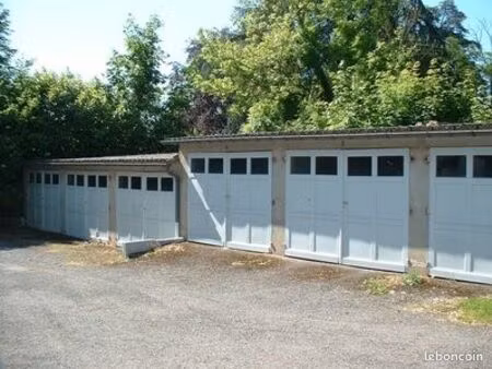 garage/box 15 m² auxerre