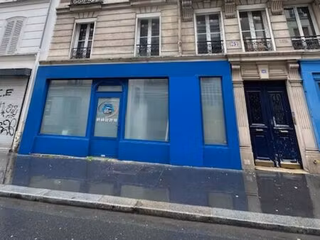 local commercial 101 m²