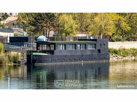 local 300 m² tournon sur rhone