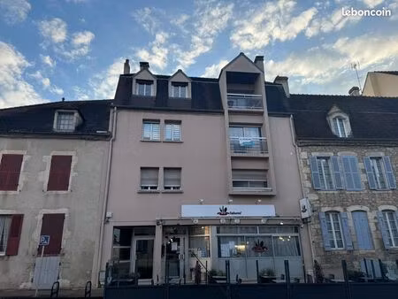 appartement 3 pièces 74 m²