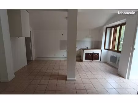 f2 - lieu-dit pigère - banne