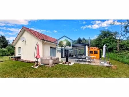 propriété 5 pièces 115 m²
