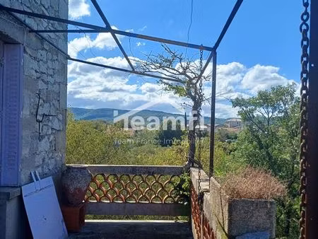 maison 9 pièces 160 m²