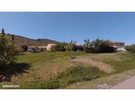 terrain 1 300 m² saint sernin
