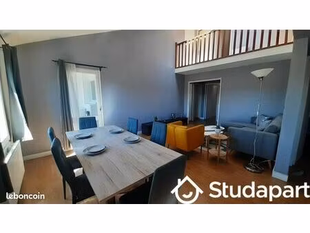 chambre 1 pièce 12 m²