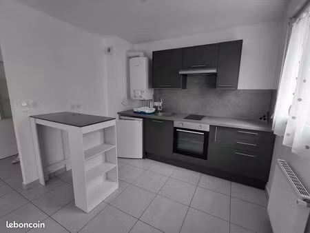 studio 1 pièce 31 m²