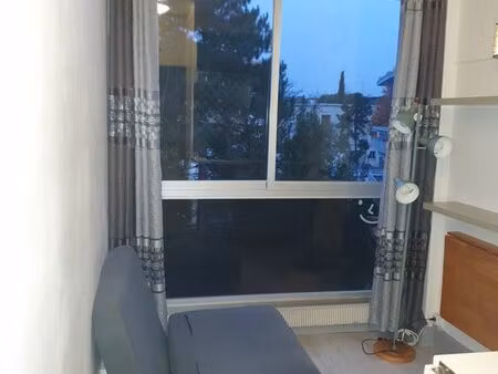 studio meublé 10 m2 à neuilly-sur-seine