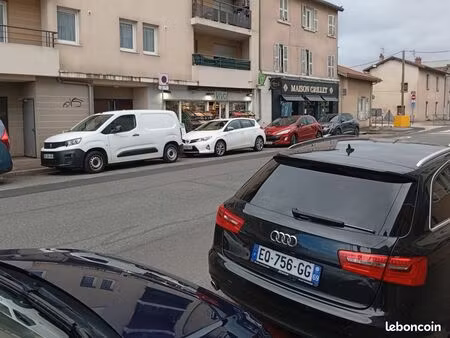murs local commercial craponne 128m2