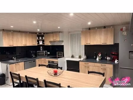 maison 5 pièces 145 m²