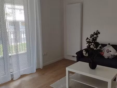 superbe t3 meuble tout neuf sans vis à vis